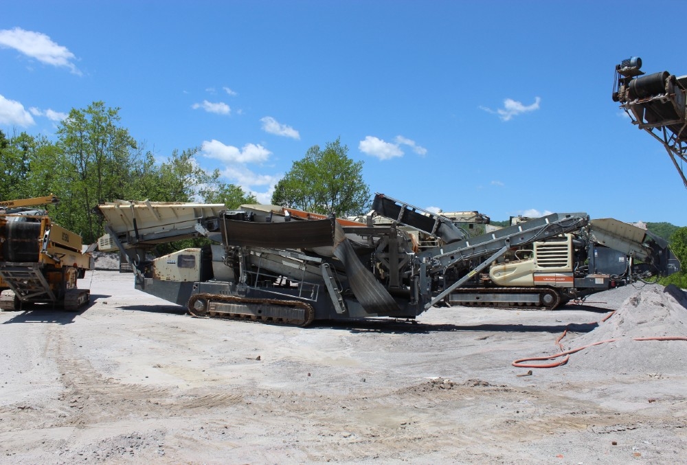 2018 Metso Mineral Lokotrack ST 2.8 Mobile Scalping Screen
